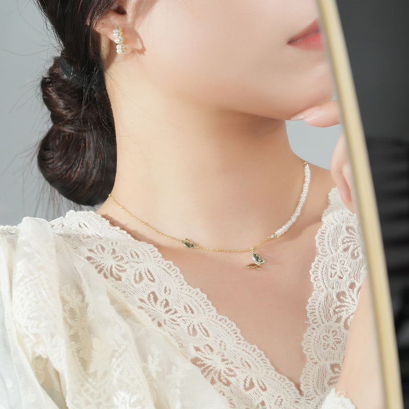 S925 pearl choker with butterfly